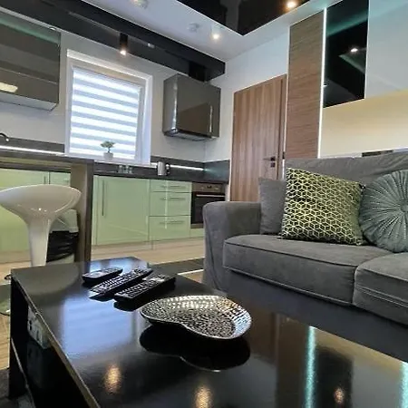 #4 Tgha Luxury One Bedroom Apartment In Athlone Exterior photo