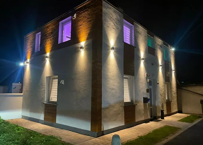 #4 Tgha Luxury One Bedroom Apartment In Athlone