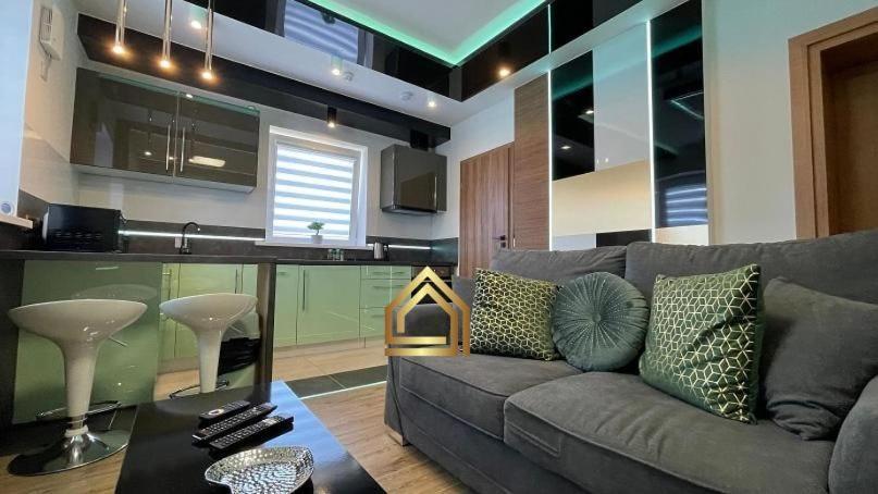 #4 Tgha Luxury One Bedroom In *